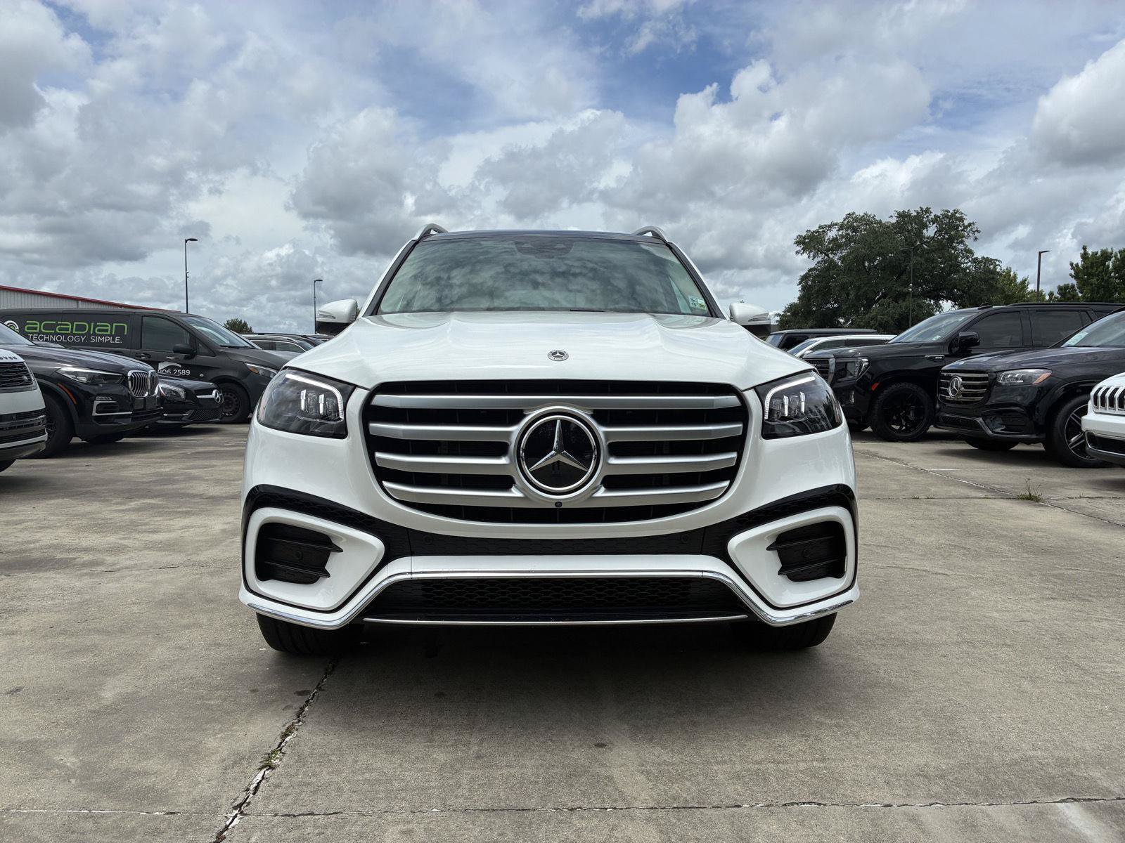 Certified 2026 Mercedes-Benz GLS 450 4MATIC image 2