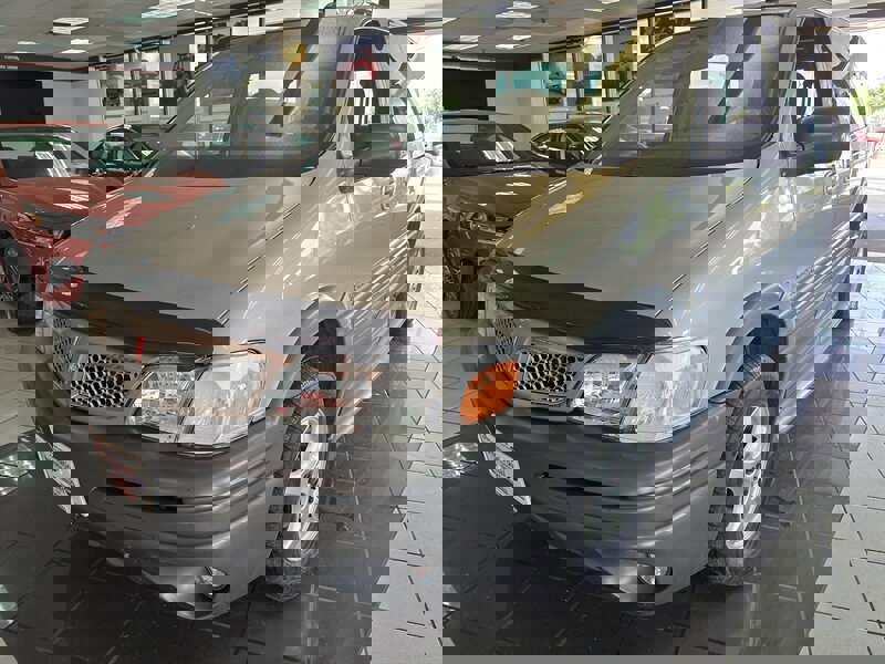 Used 2004 Pontiac Montana Extended w/ Convenience Package #1 image 2