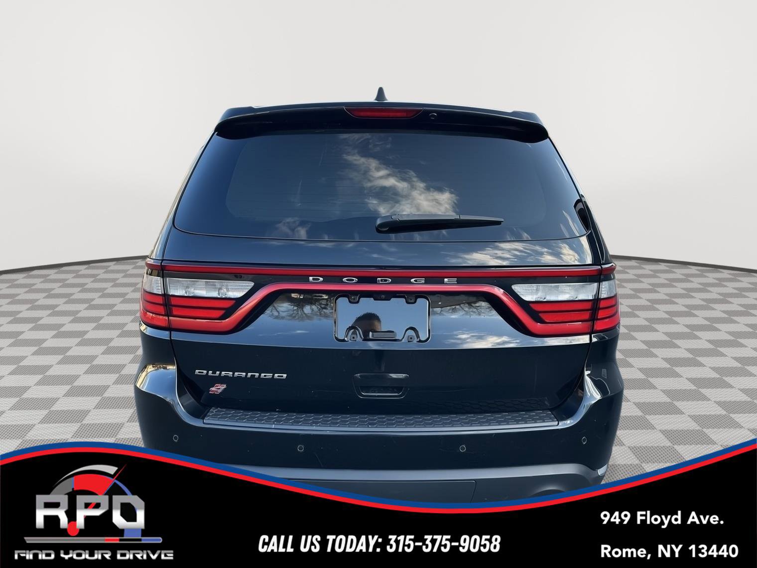 Used 2020 Dodge Durango SXT AWD/4WD image 4