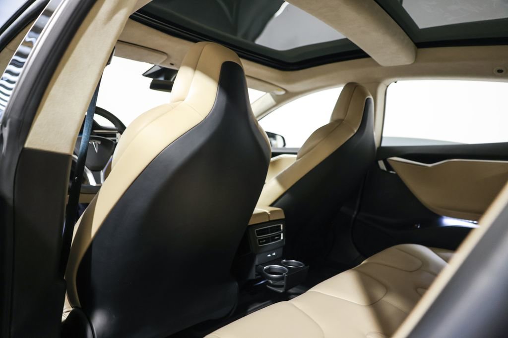 Used 2017 Tesla Model S 90D image 33