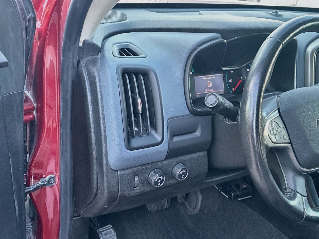 Used 2021 Chevrolet Colorado Z71 AWD/4WD image 10