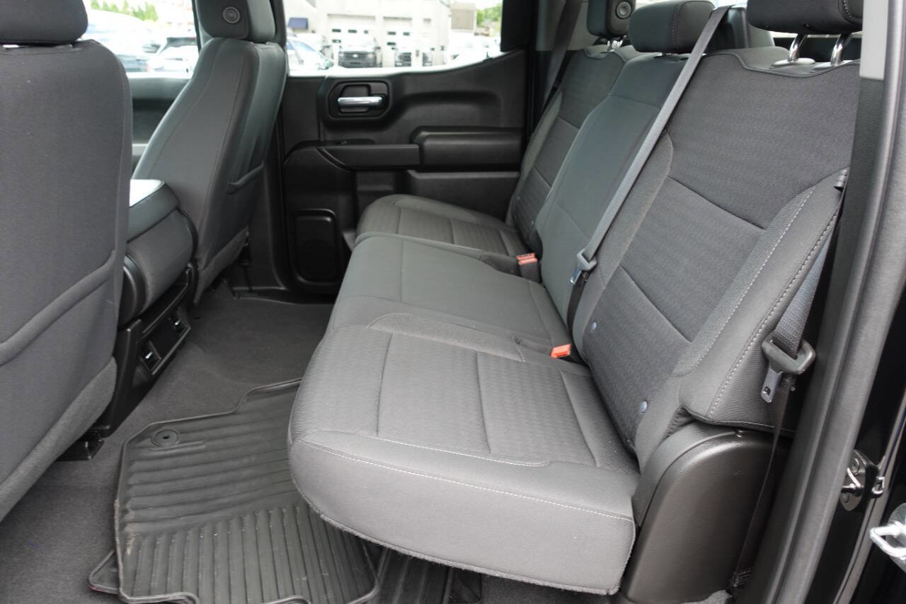 Used 2023 Chevrolet Silverado 1500 Custom AWD/4WD image 24
