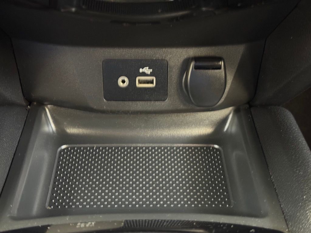 Used 2016 Nissan Rogue S w/ Appearance Package image 34