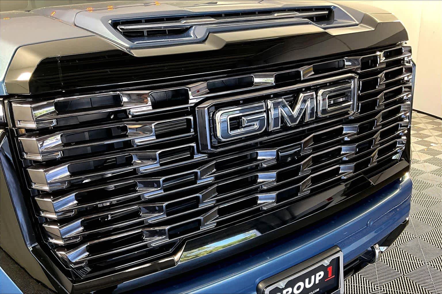 Used 2025 GMC Sierra 2500 Denali Ultimate AWD/4WD image 29