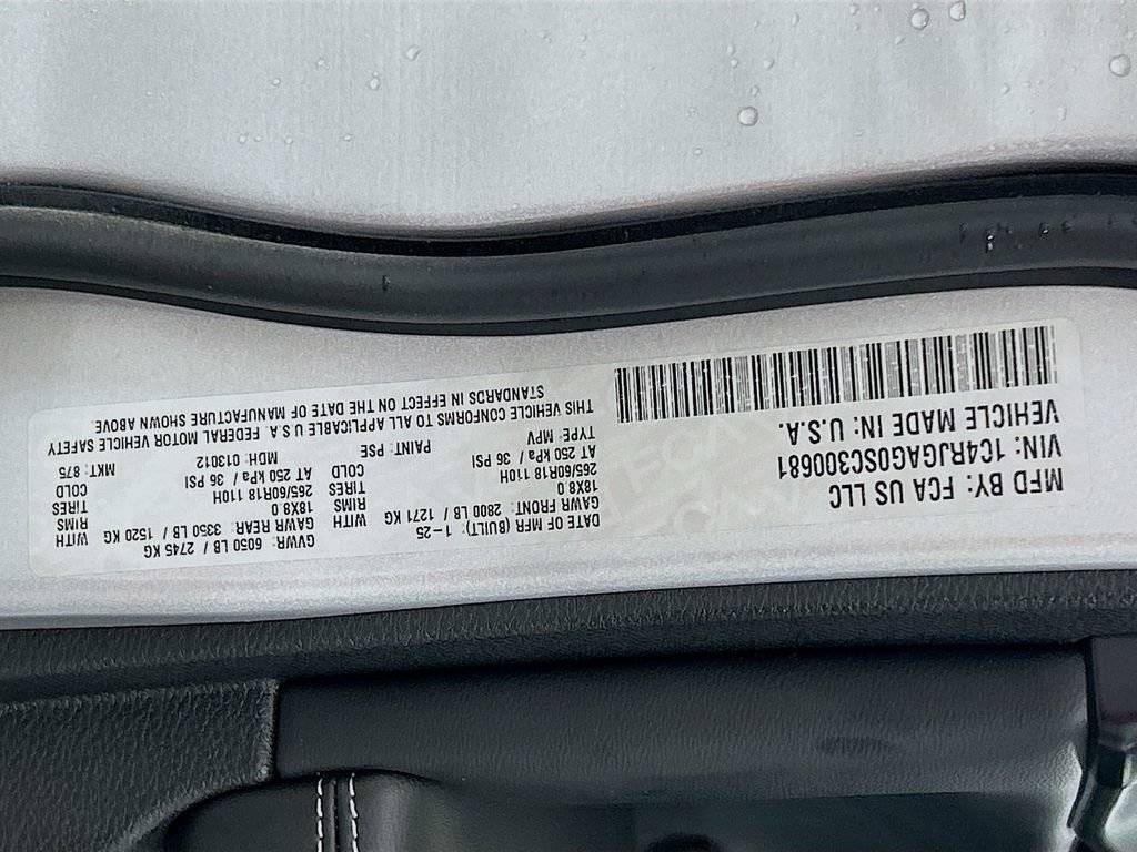 Used 2025 Jeep Grand Cherokee Altitude RWD image 31