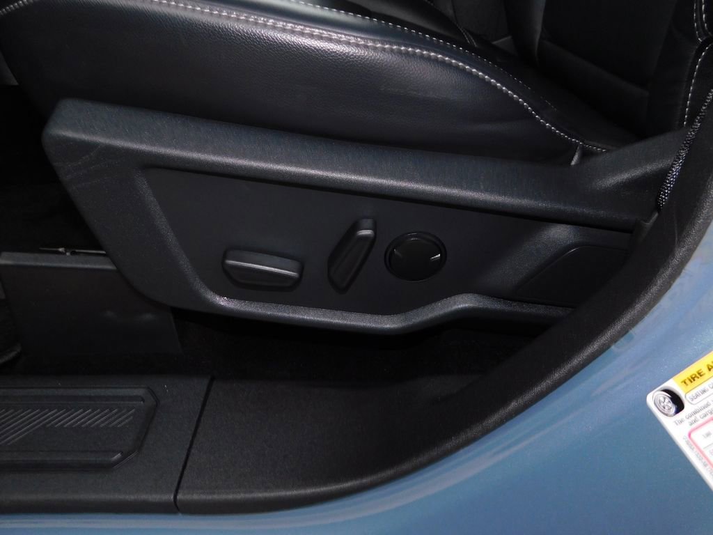 Used 2025 Ford Bronco Outer Banks image 14