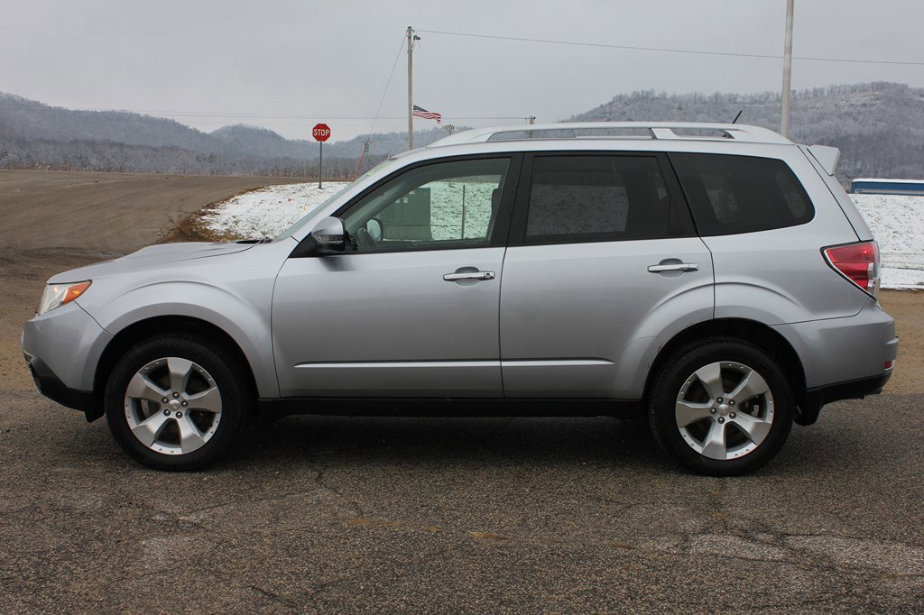 Used 2011 Subaru Forester 2.5XT Touring w/ Popular Equipment Group 1B image 8