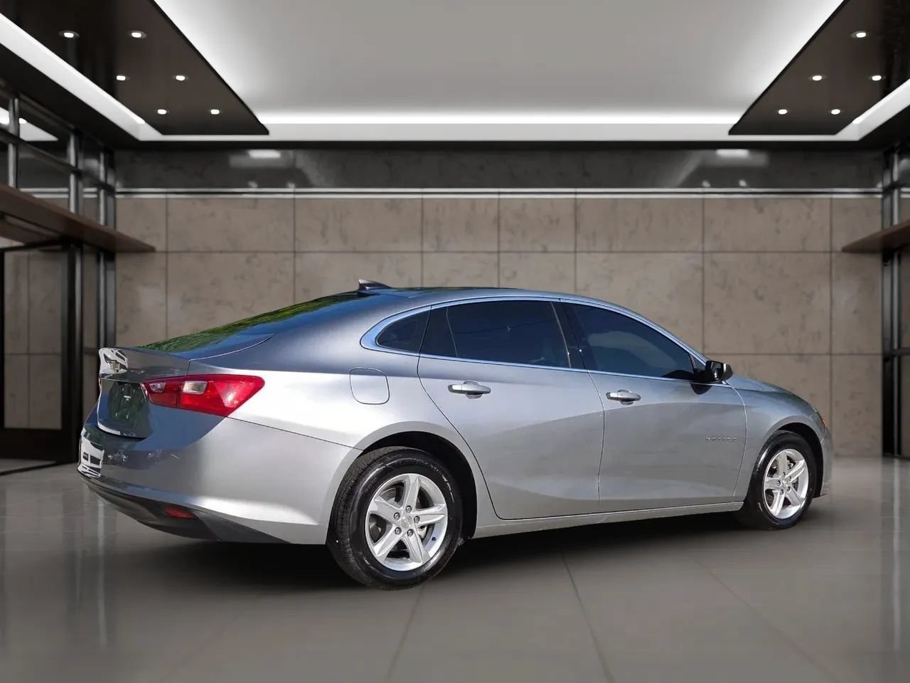 Used 2024 Chevrolet Malibu LS FWD image 5
