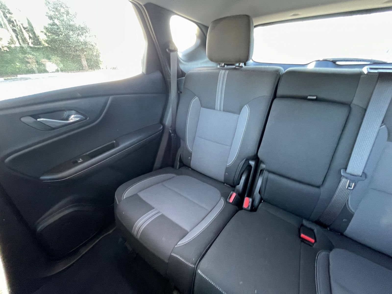 Used 2025 Chevrolet Blazer LT FWD image 34