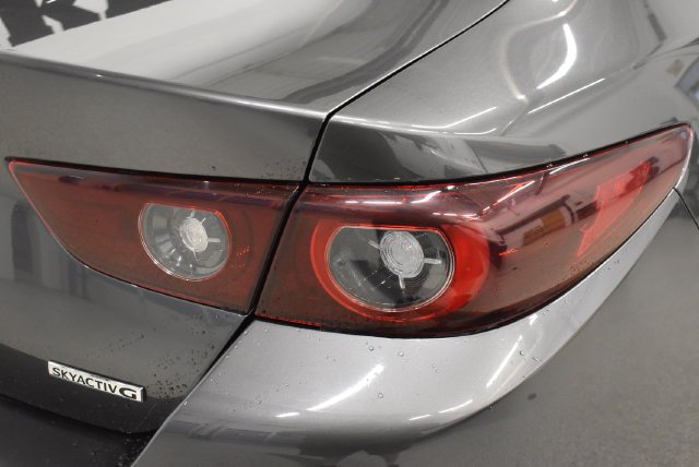 Used 2025 MAZDA MAZDA3 s FWD image 12
