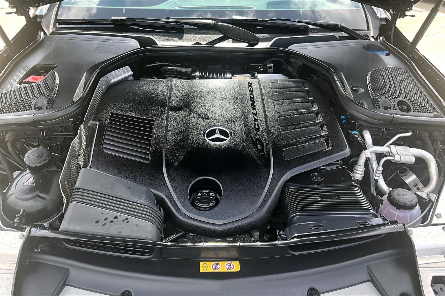 Used 2023 Mercedes-Benz E 450 Cabriolet image 29