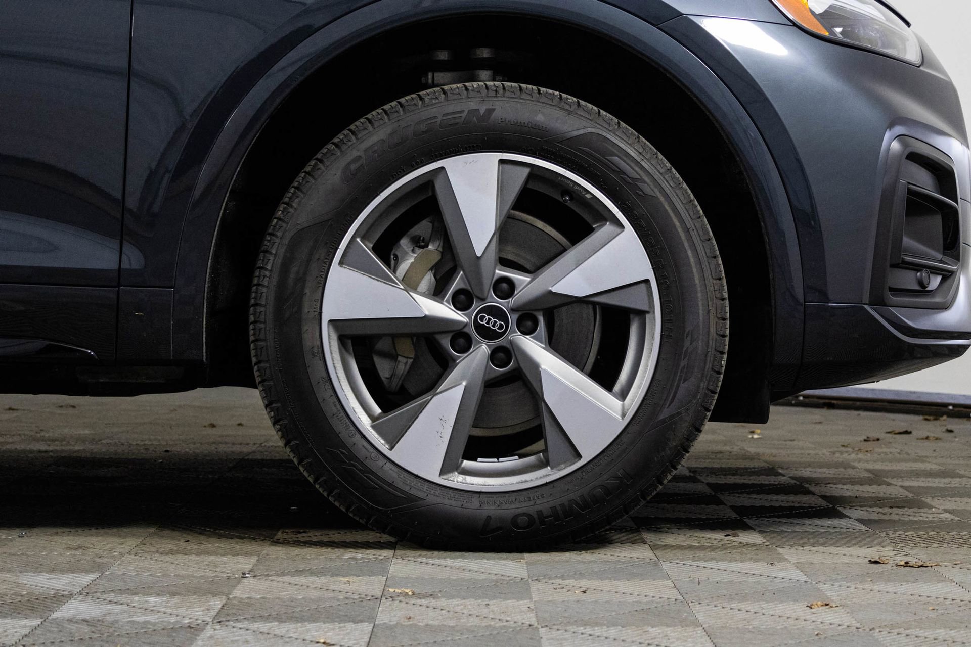 Used 2025 Audi Q5 2.0T Premium image 42