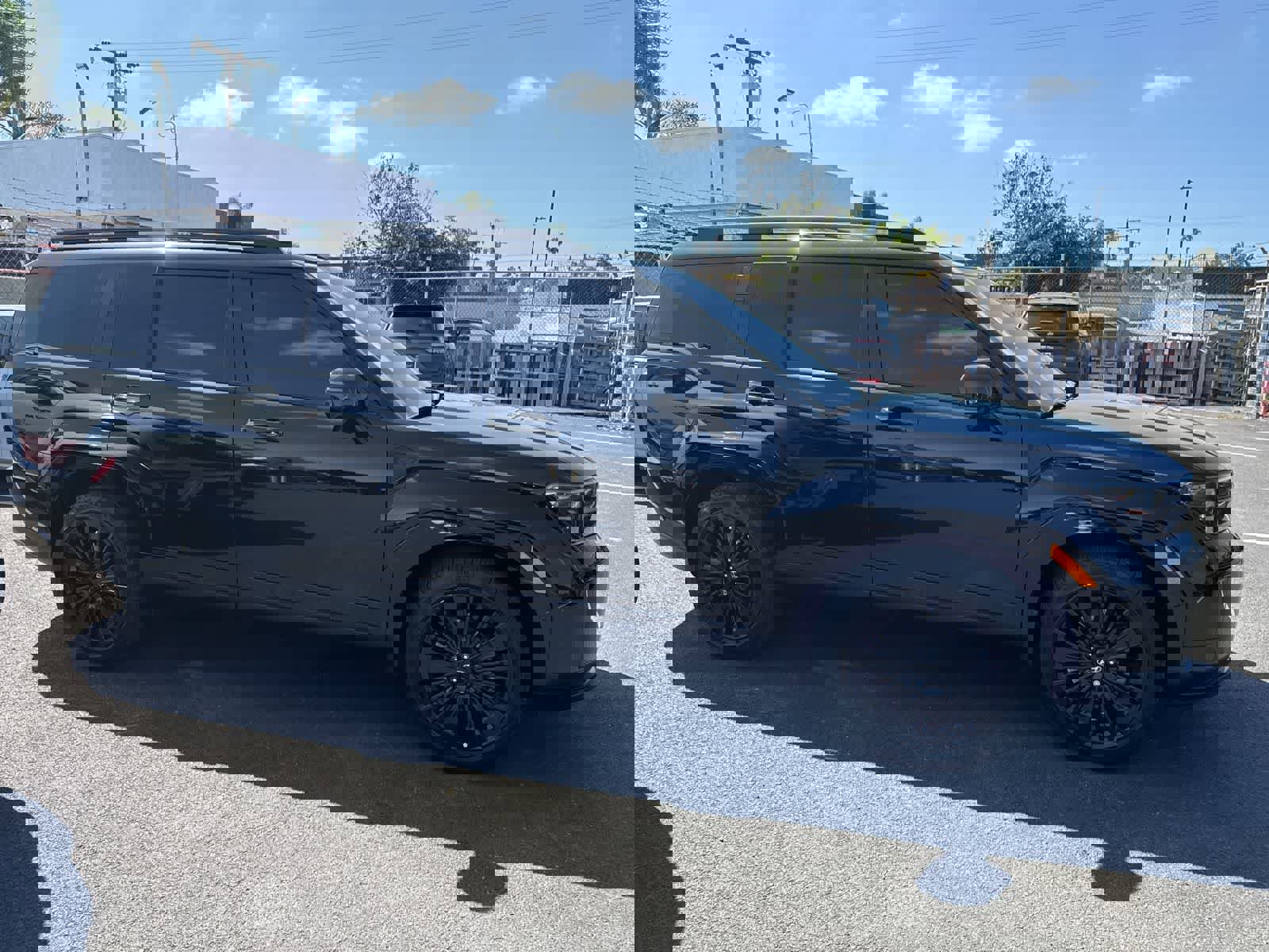 Used 2025 Hyundai Santa Fe Calligraphy image 5