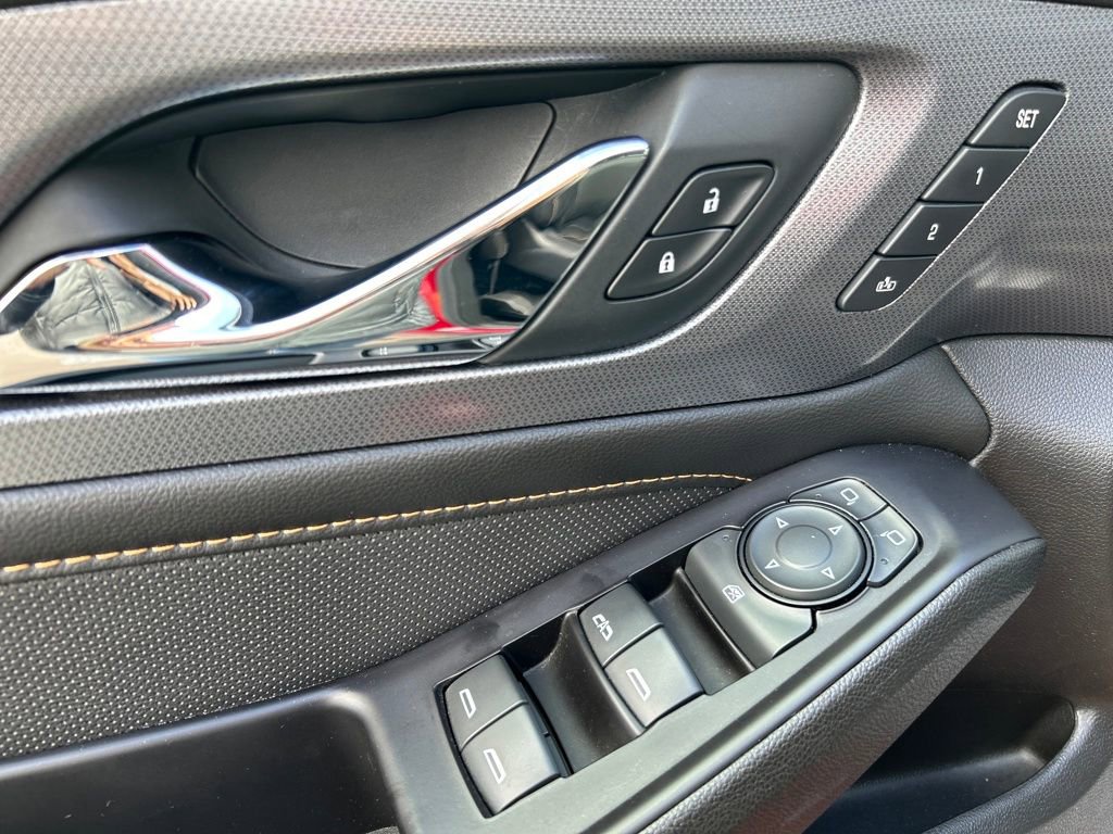 Used 2019 Chevrolet Traverse Premier image 23