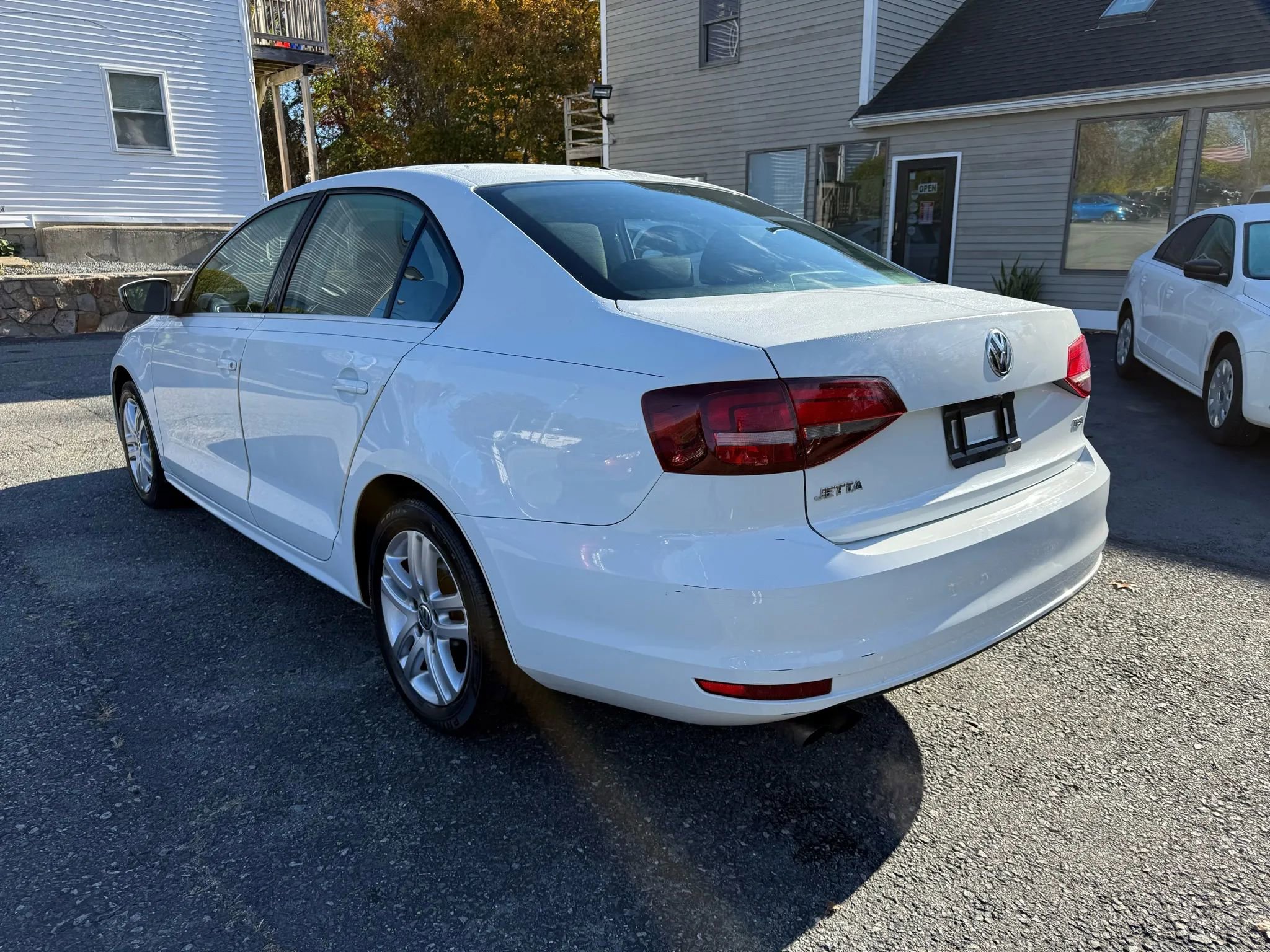 Used 2017 Volkswagen Jetta S w/ Jetta S Cold Weather Package image 5