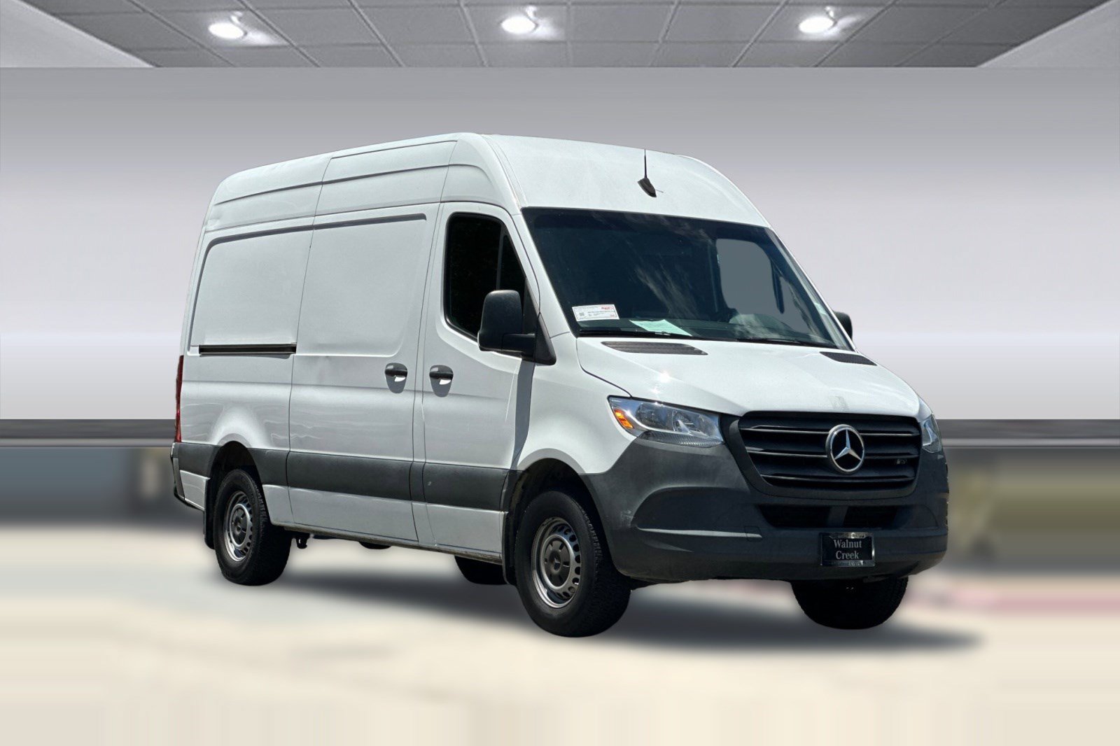 Used 2022 Mercedes-Benz Sprinter 2500 image 6
