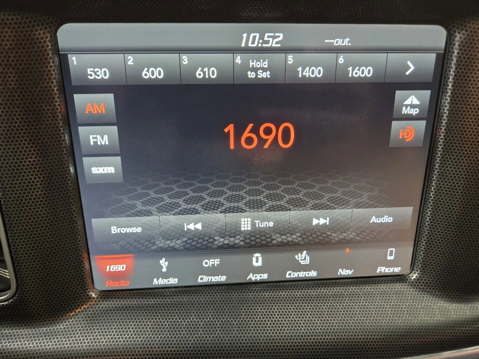Used 2018 Dodge Charger SRT RWD image 17