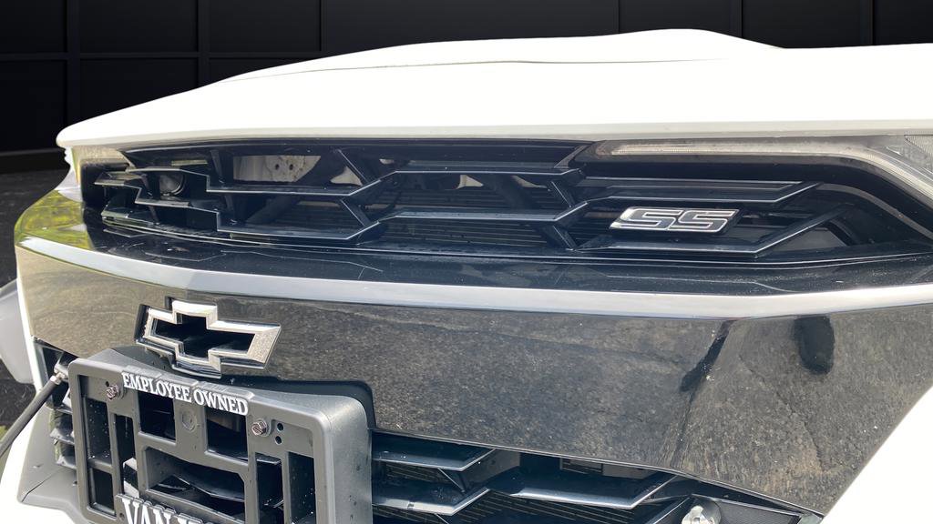 Used 2019 Chevrolet Camaro SS RWD image 44