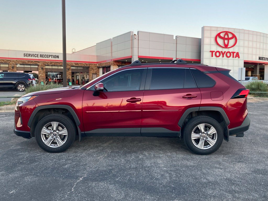 Certified 2025 Toyota RAV4 XLE w/ Convenience Package FWD image 6