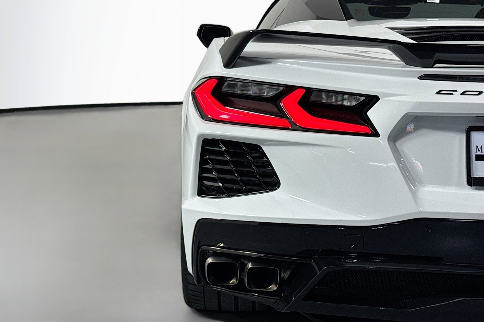 Used 2022 Chevrolet Corvette Stingray Premium Conv w/ Z51 Performance Package RWD image 17