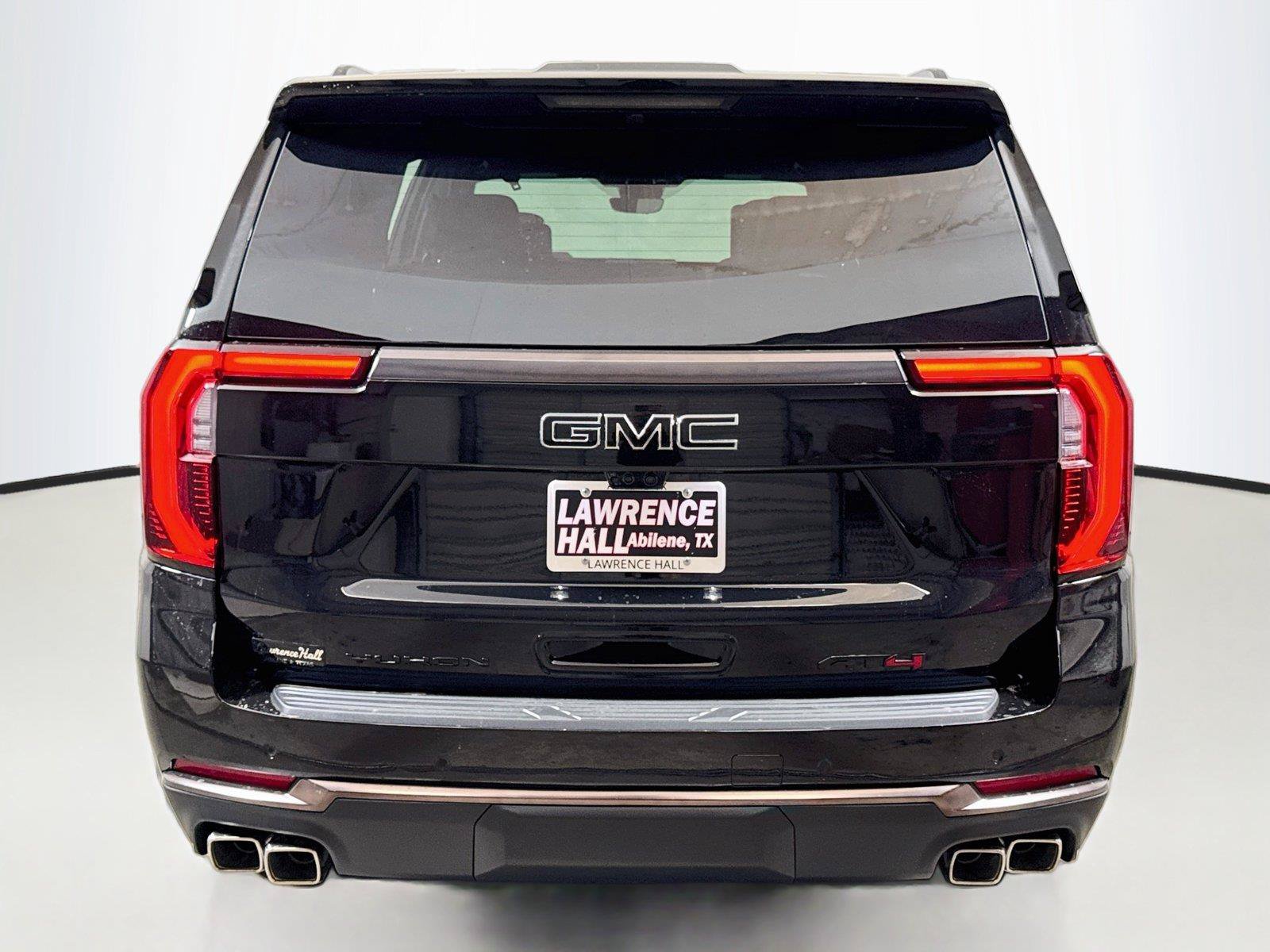 New 2026 GMC Yukon XL AT4 Ultimate AWD/4WD image 4