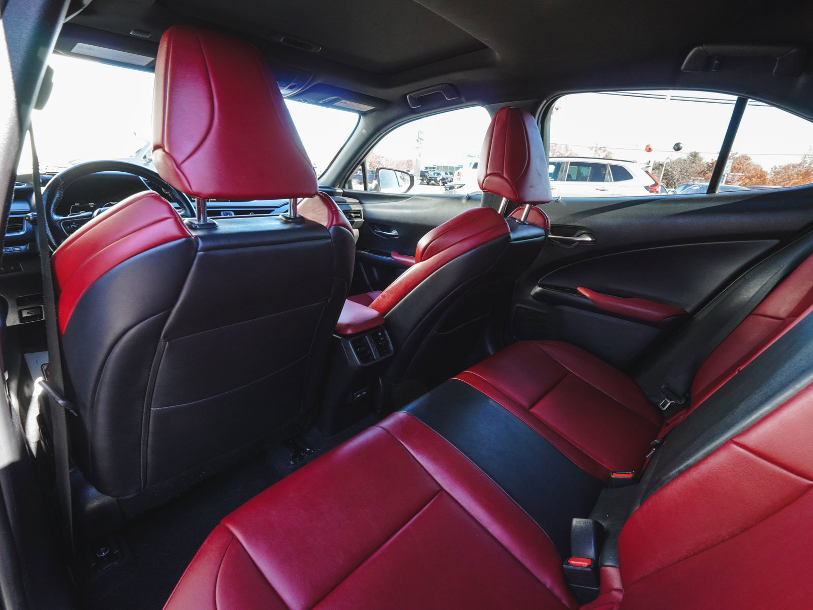 Used 2022 Lexus UX 250h F Sport image 28