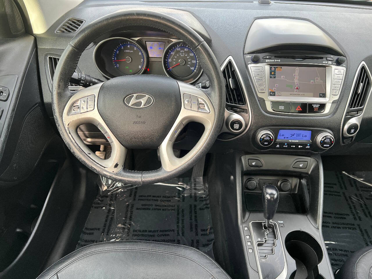 Used 2013 Hyundai Tucson Limited w/ Premium Pkg FWD image 32