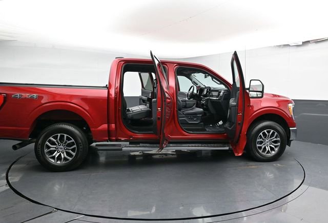Used 2021 Ford F150 Lariat w/ Max Trailer Tow Package image 33