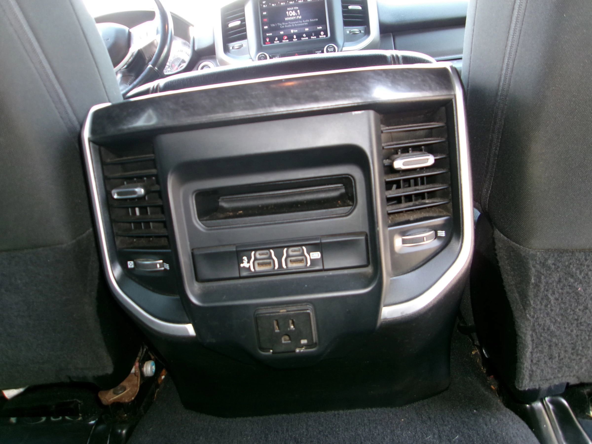 Used 2020 RAM 2500 Lone Star w/ Level 2 Equipment Group image 11