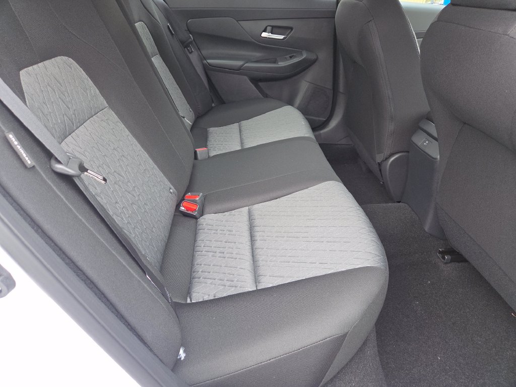 New 2027 Nissan Sentra SV w/ SV Convenience Package FWD image 24