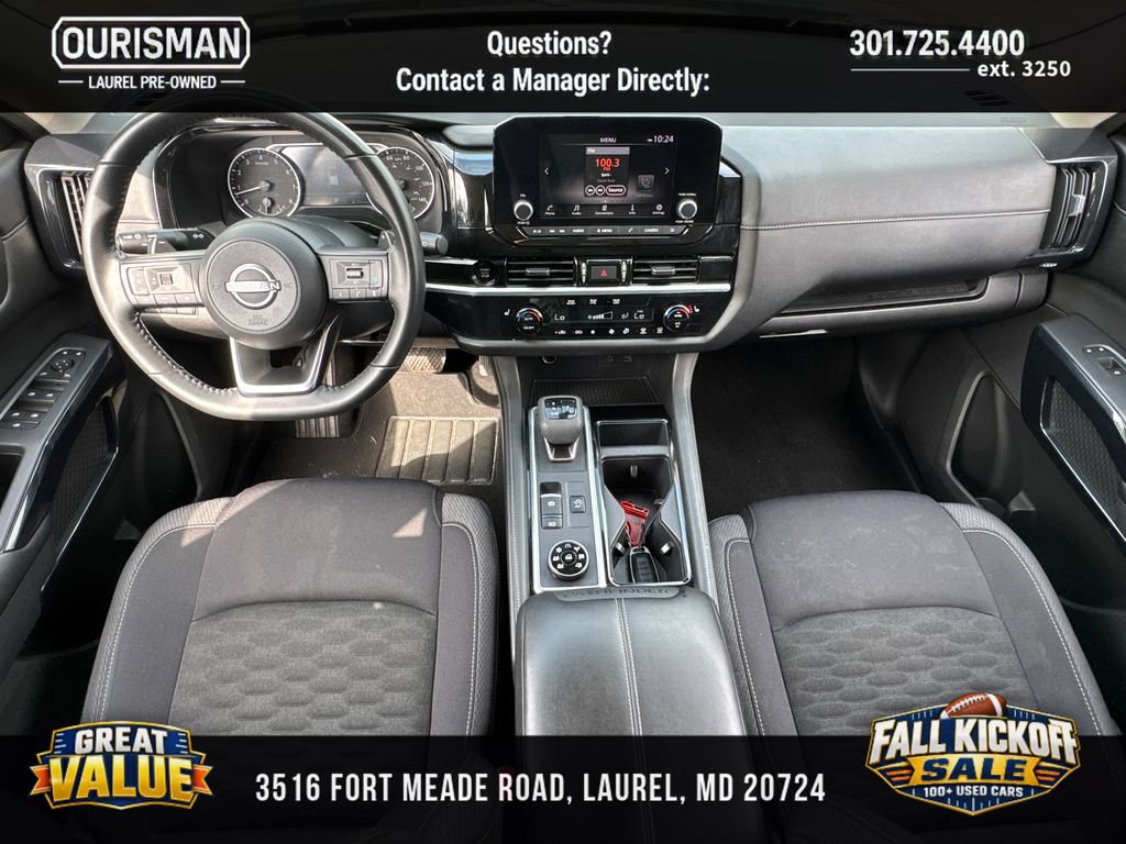 Used 2025 Nissan Pathfinder SV AWD/4WD image 15