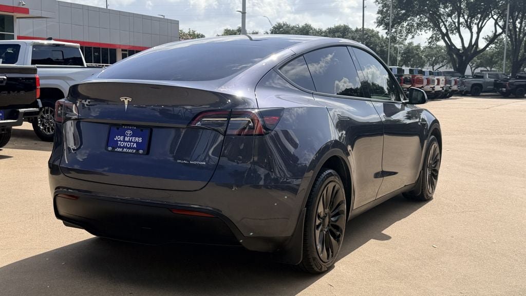 Used 2023 Tesla Model Y Long Range AWD/4WD image 8