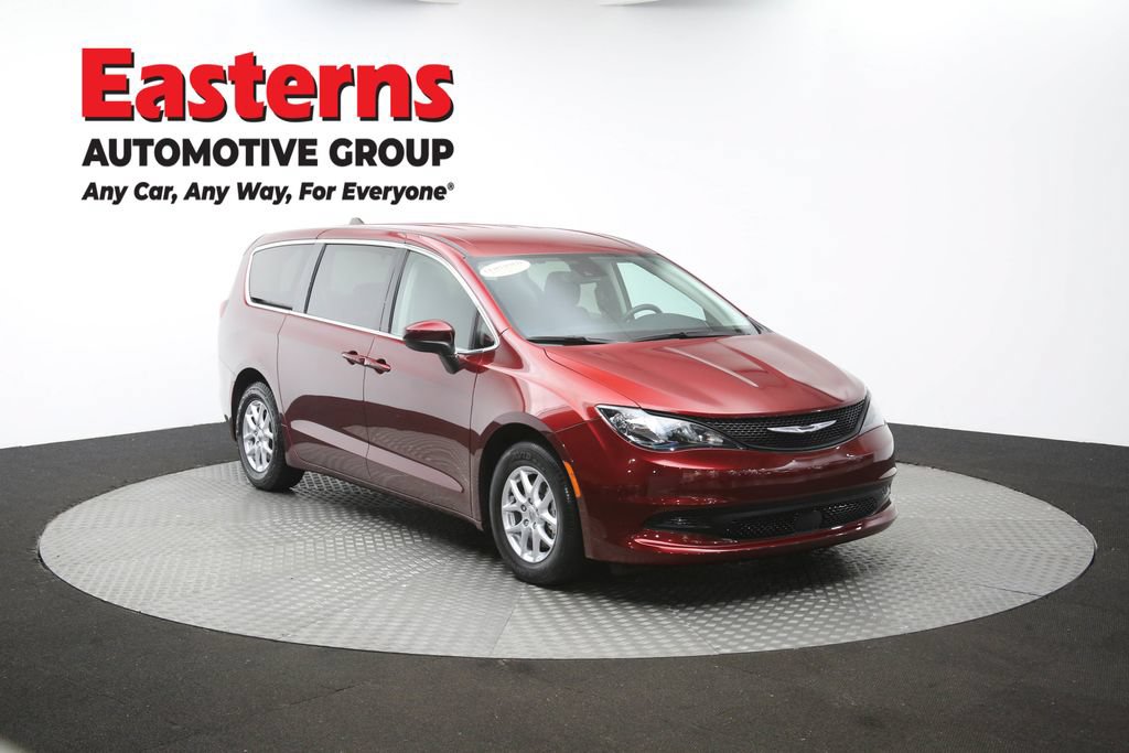 Used 2023 Chrysler Voyager LX FWD image 49