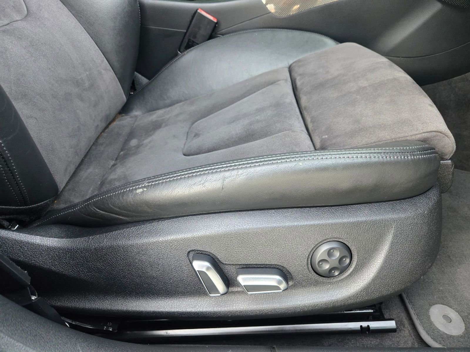 Used 2015 Audi S4 Premium Plus w/ Technology Package image 21