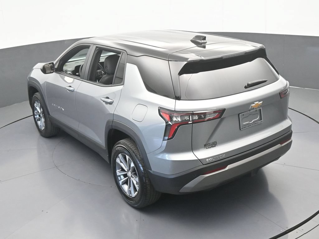 Used 2025 Chevrolet Equinox LT FWD image 43