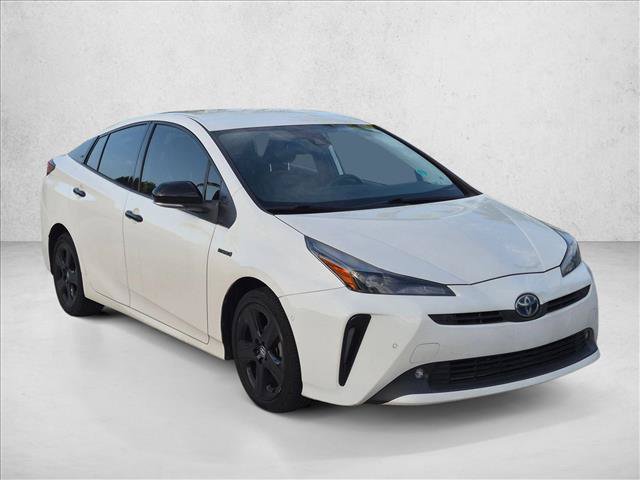 Certified 2022 Toyota Prius FWD image 2