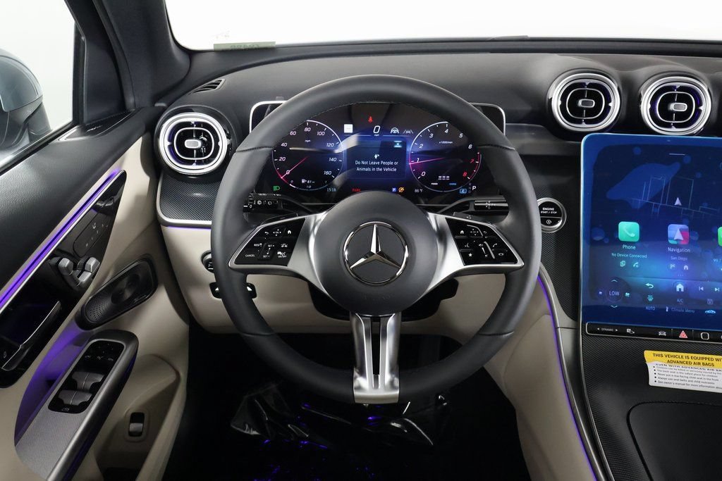 New 2027 Mercedes-Benz GLC 300 image 3