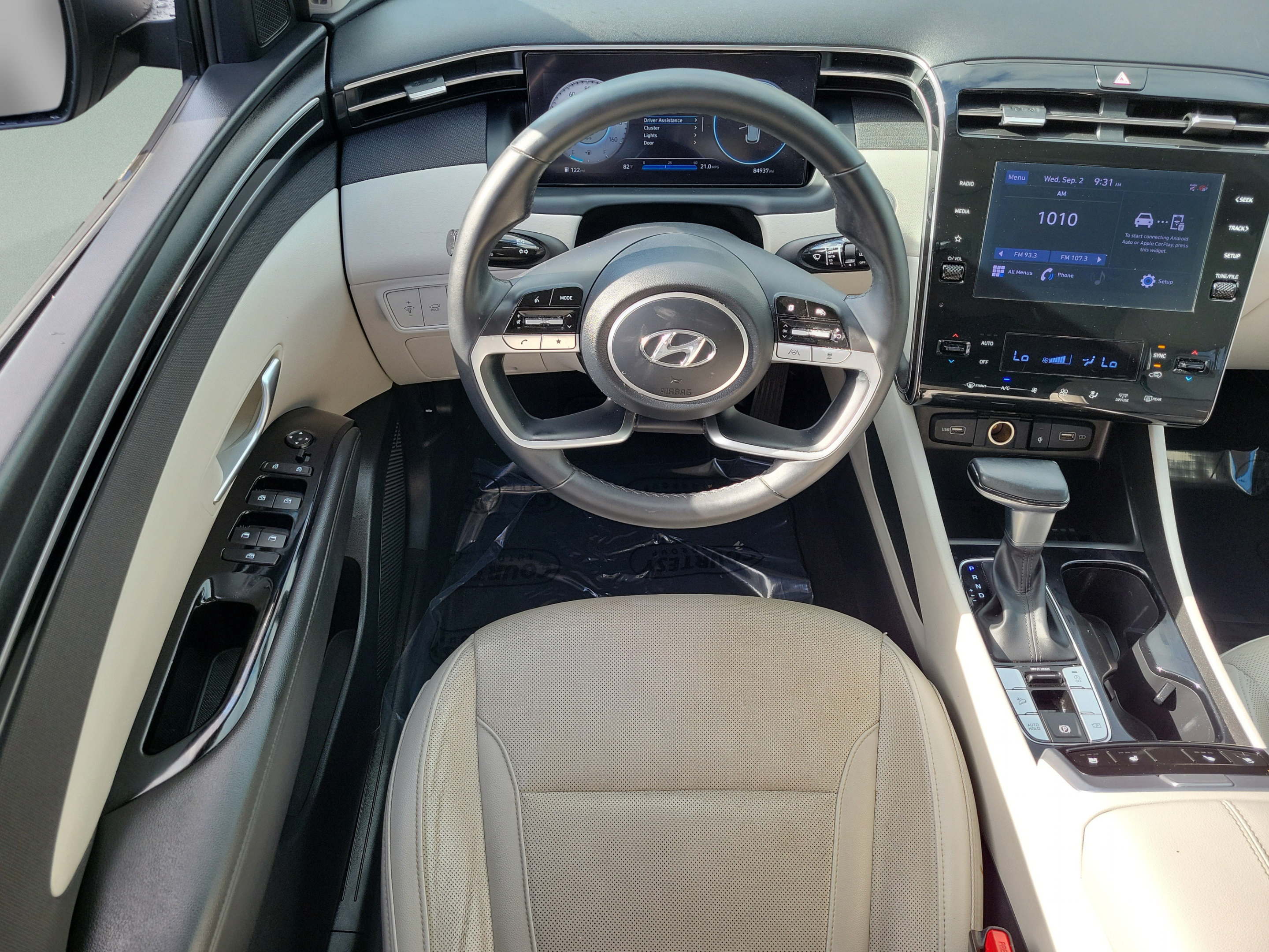 Used 2022 Hyundai Tucson SEL w/ Convenience + Premium Package FWD image 9