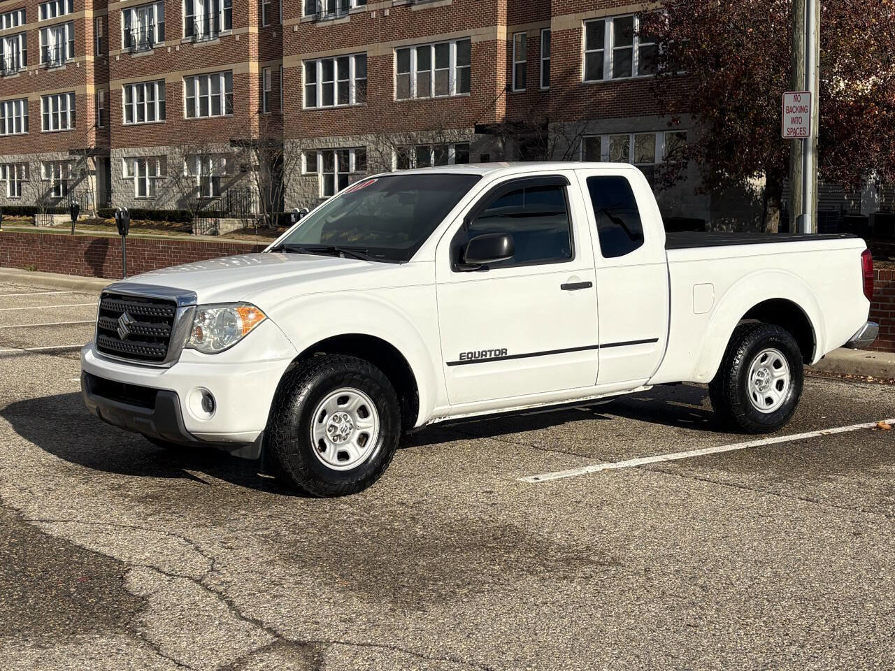 Used 2011 Suzuki Equator 2WD Extended Cab image 7