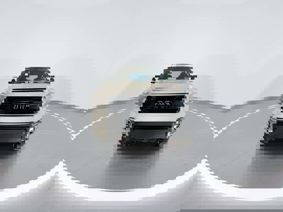 Used 2017 Toyota Tundra SR5 image 3