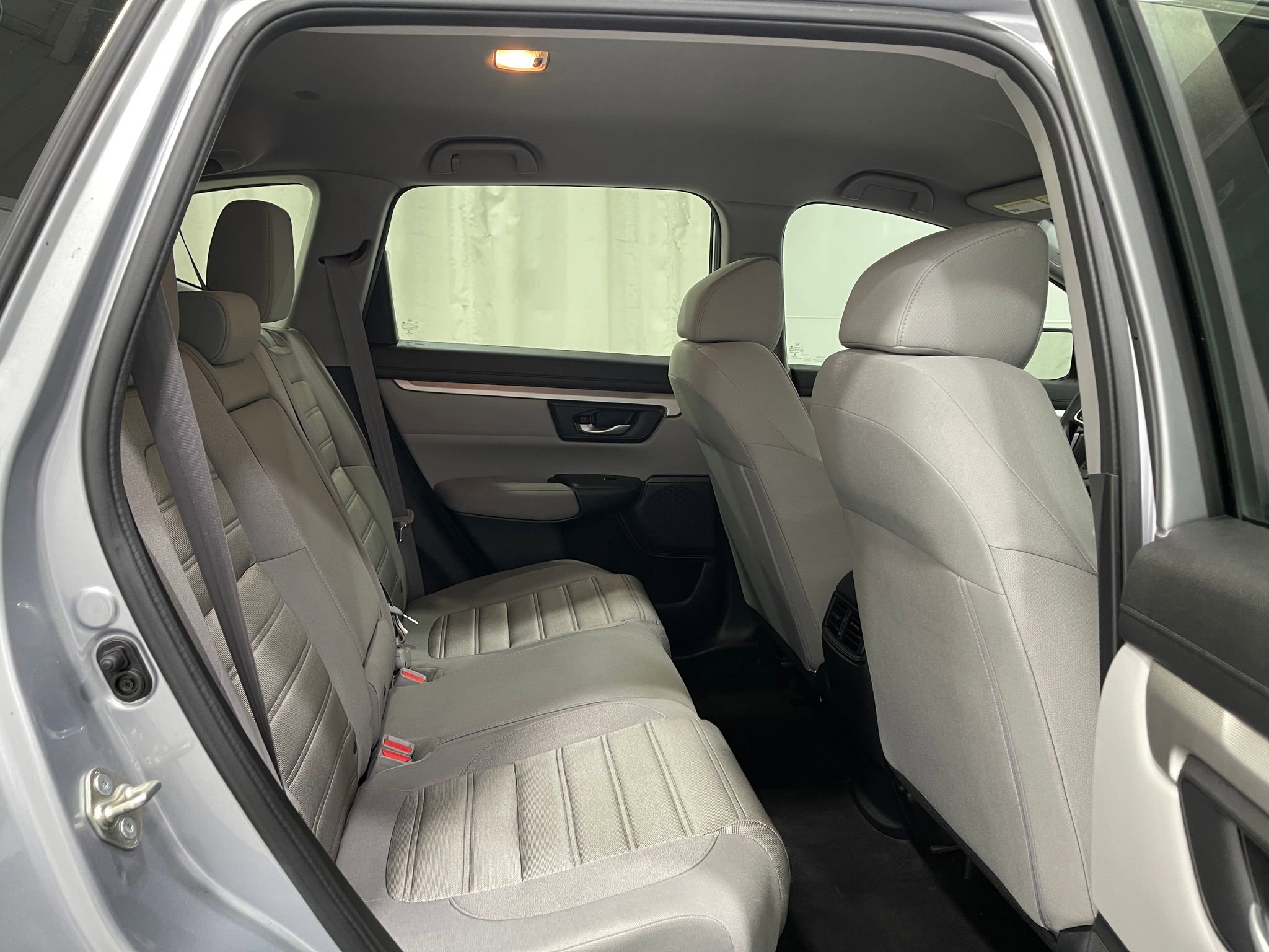Used 2017 Honda CR-V LX image 27