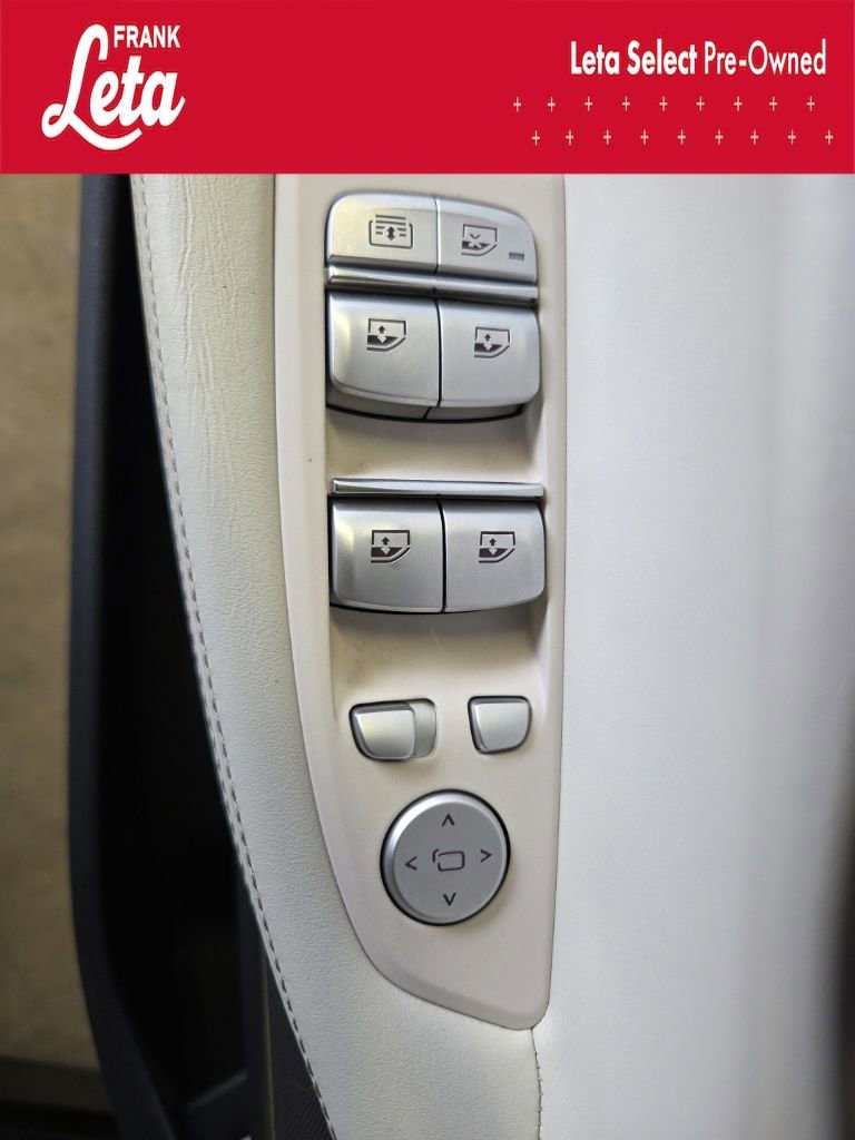 Used 2017 BMW 740i xDrive image 21