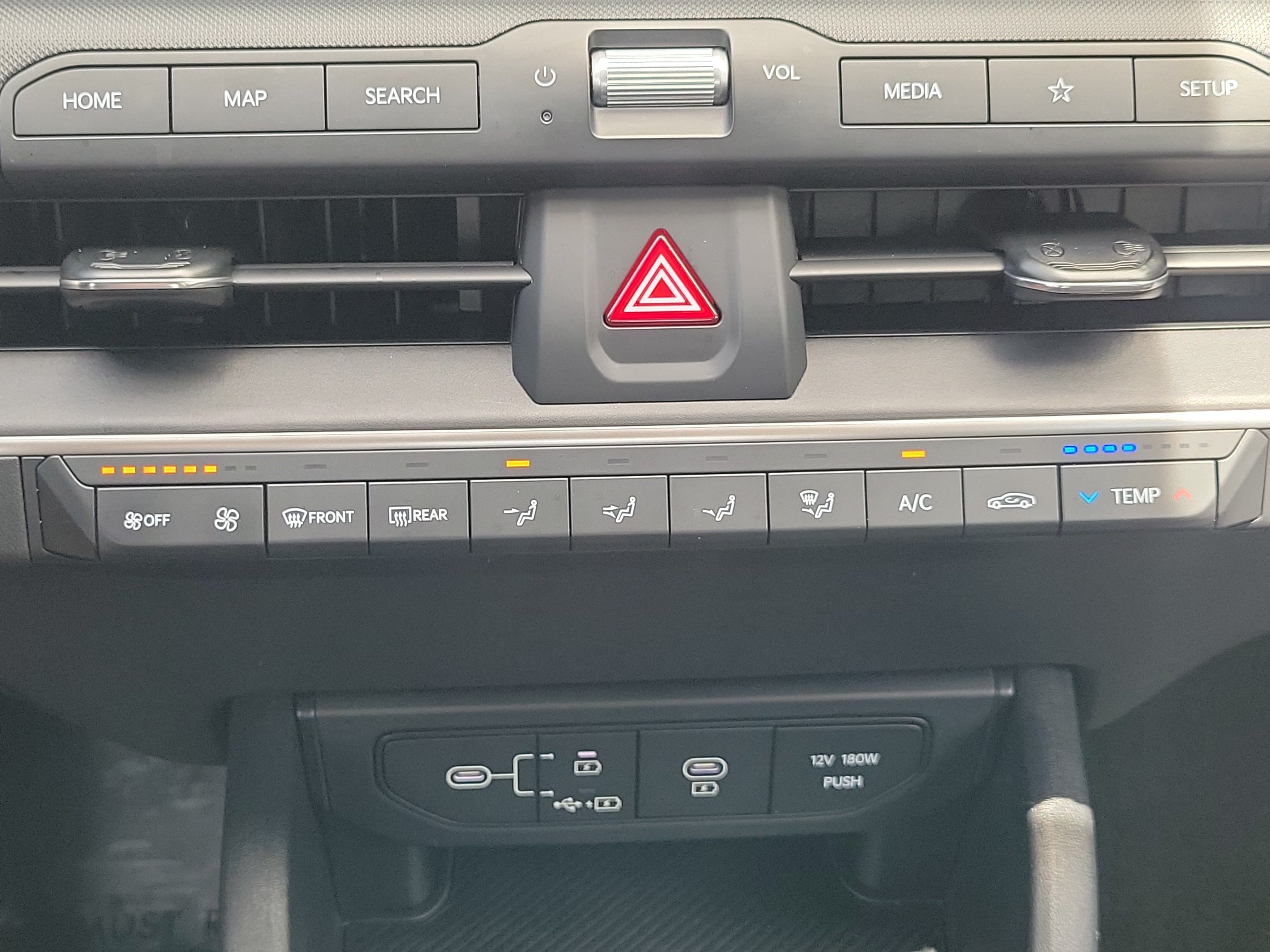 Used 2025 Kia K4 FWD image 24