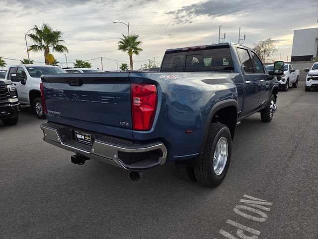 New 2026 Chevrolet Silverado 3500 LTZ w/ LTZ Convenience Package AWD/4WD image 4