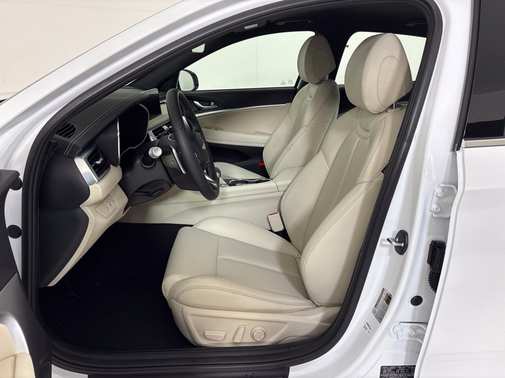 New 2026 Genesis G70 2.5T RWD image 14