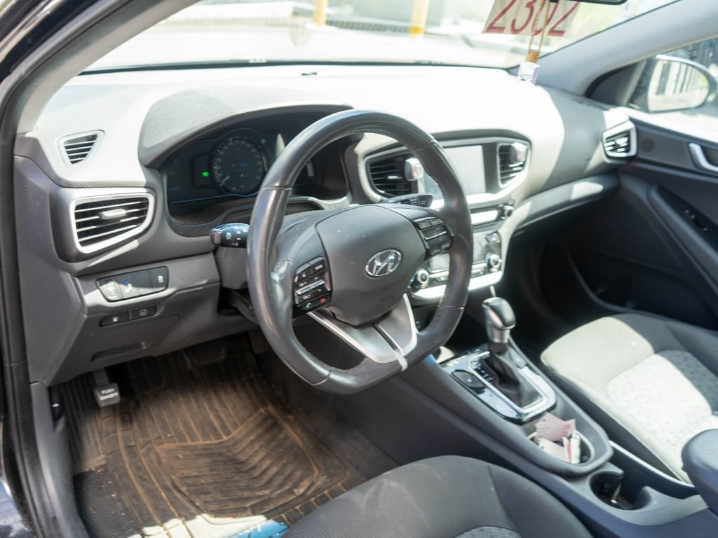 Used 2017 Hyundai Ioniq SEL FWD image 15