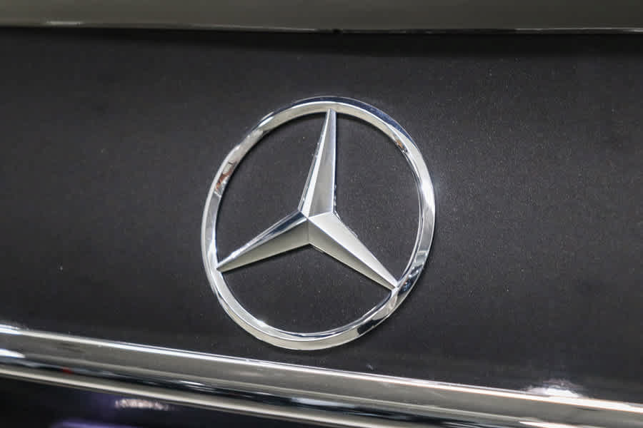 Used 2023 Mercedes-Benz C 300 Sedan image 8