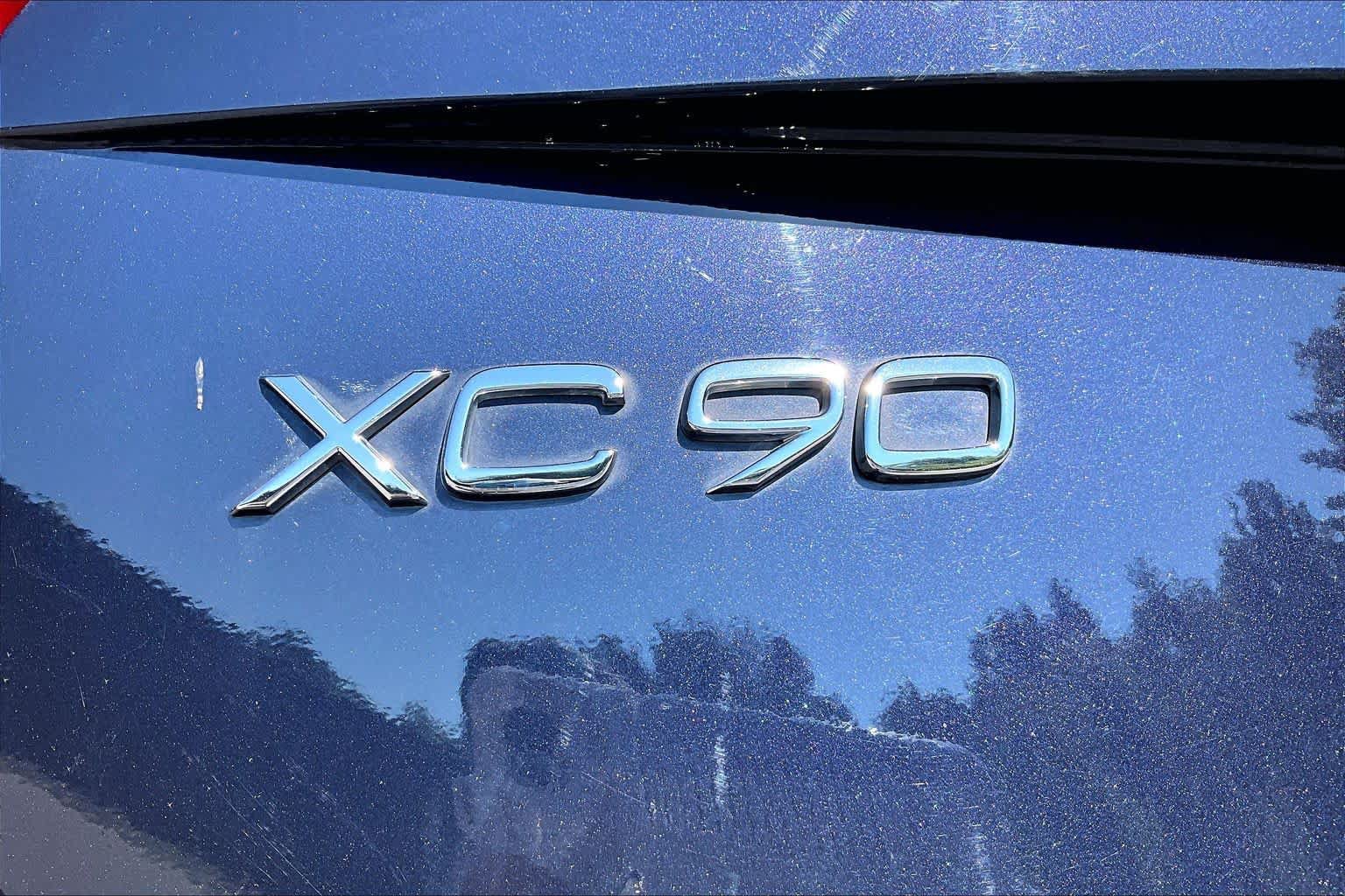 Used 2017 Volvo XC90 T8 Inscription w/ Vision Package AWD/4WD image 33