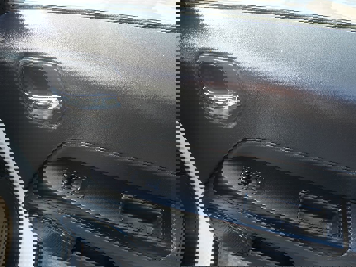 Used 2016 Jeep Patriot High Altitude AWD/4WD image 19