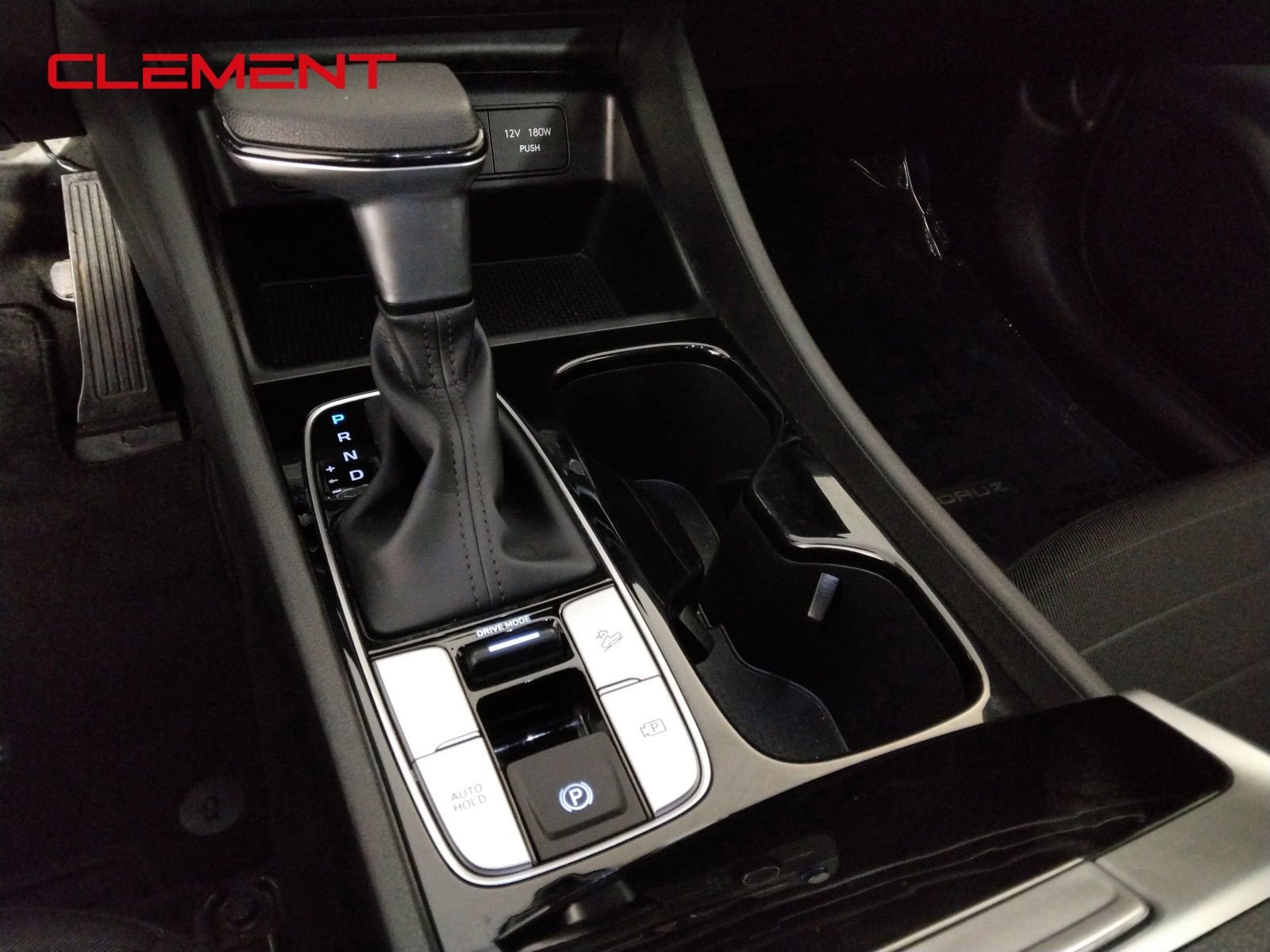 Used 2025 Hyundai Santa Cruz SE FWD image 19